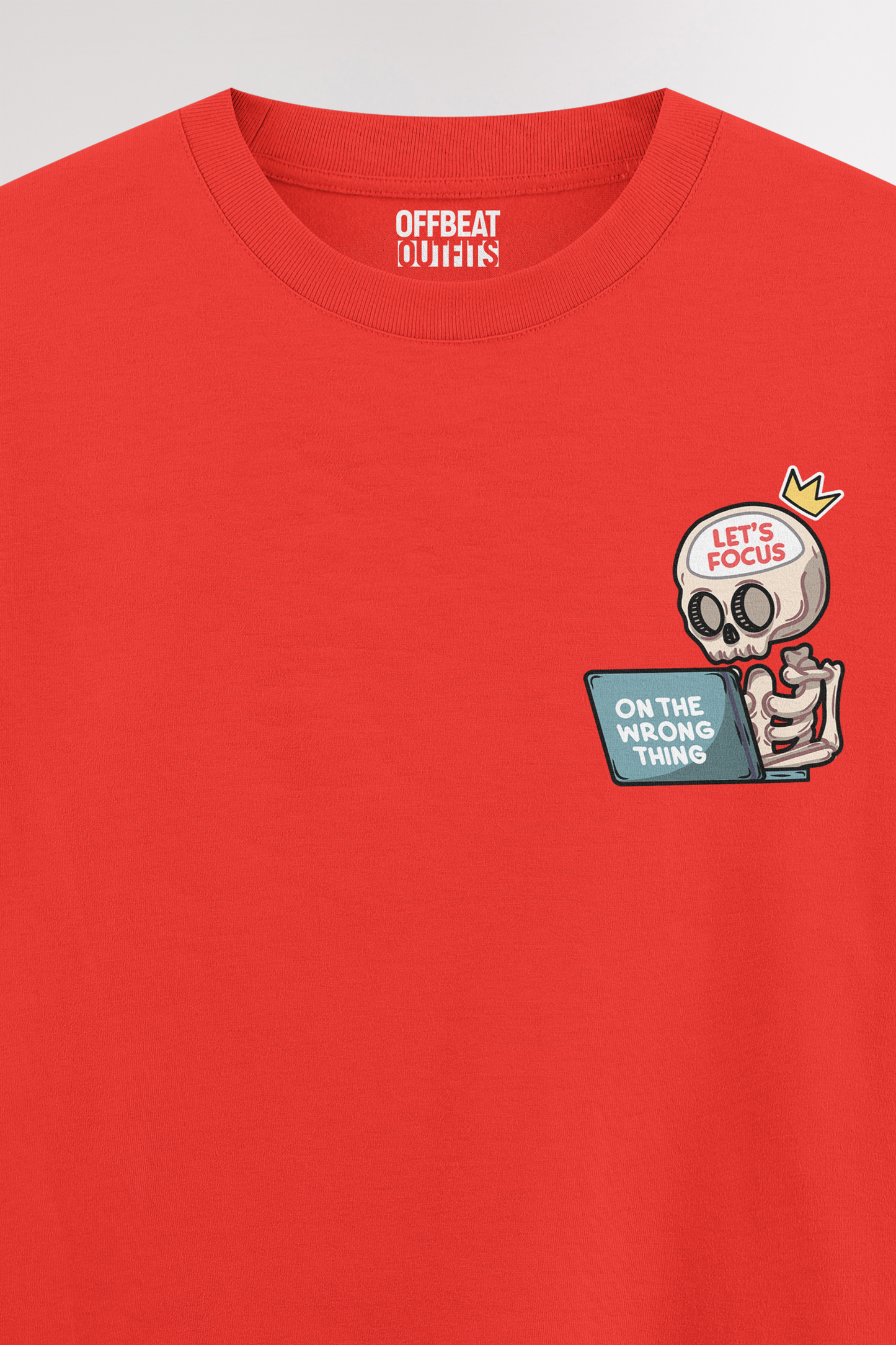 Focus on the wrong things | Oversized T-shirt