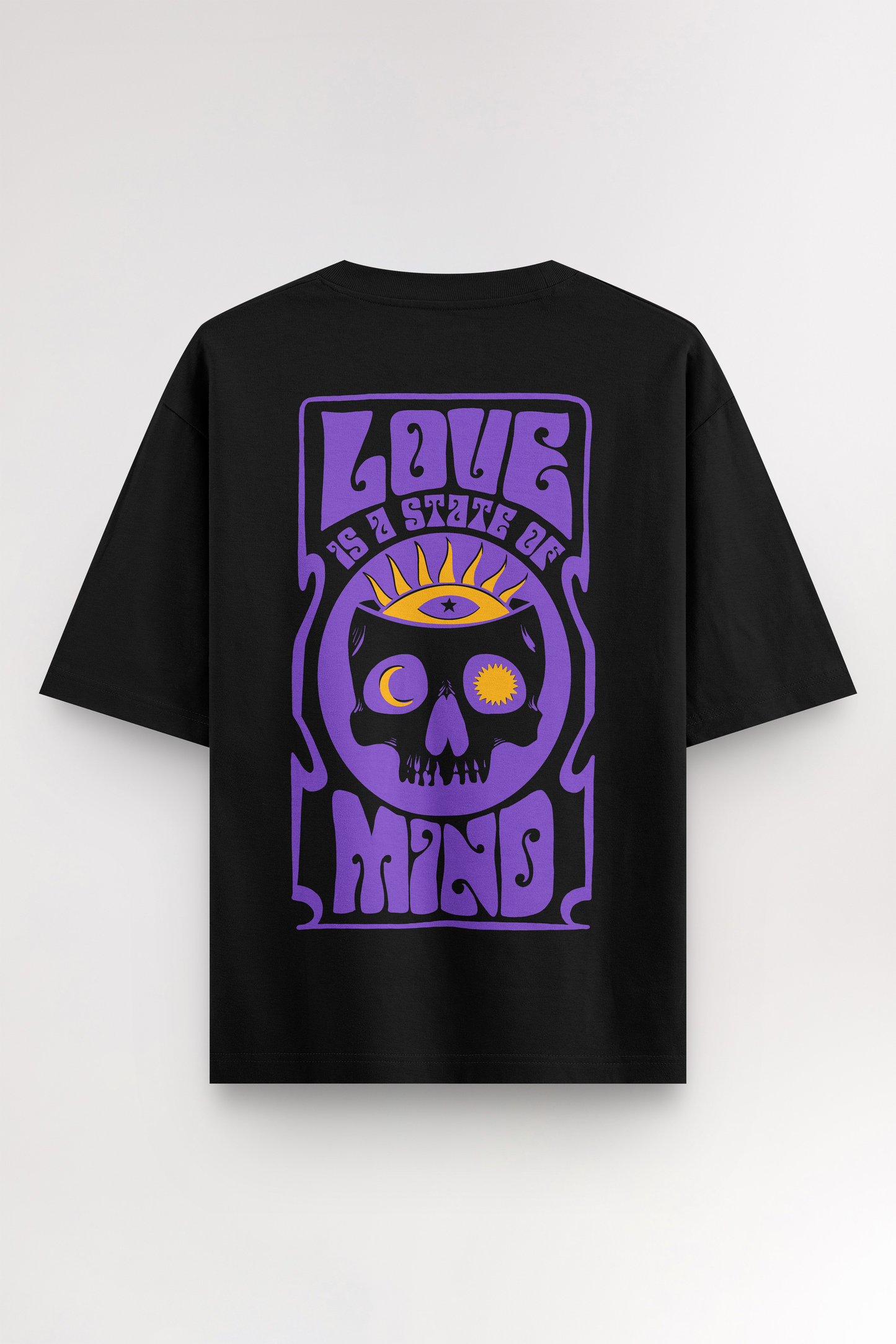 Love is a state of mind | Oversized T-shirt