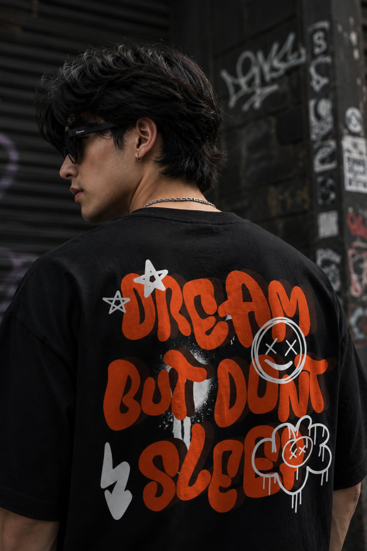 Dream but don't sleep | Oversized T-shirt