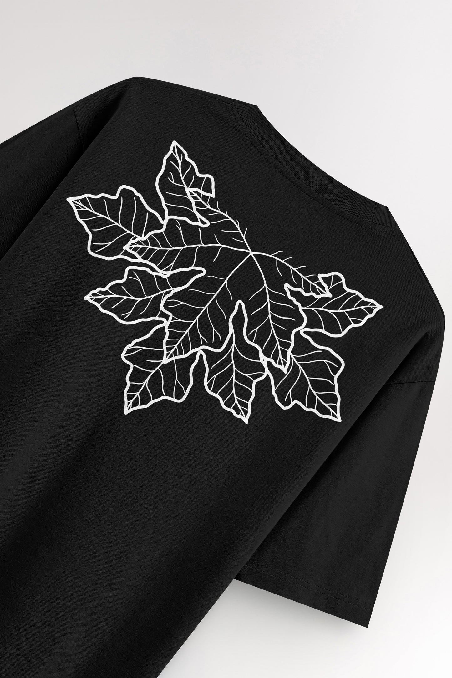 Leaf your worries behind | Oversized T-shirt