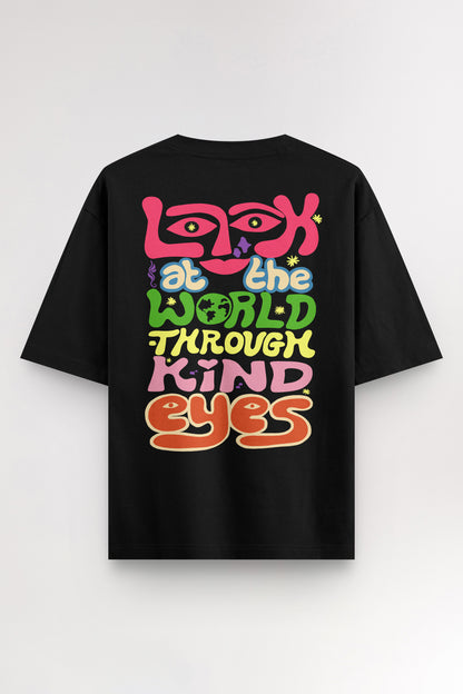 Look at the world | Oversized T-shirt