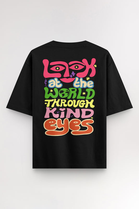 Look at the world | Oversized T-shirt