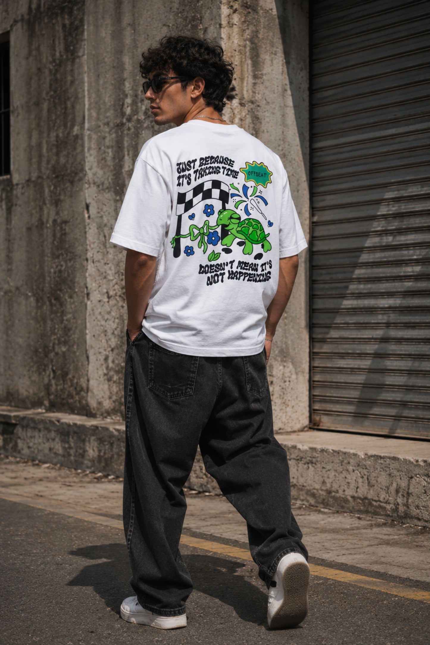 Not happening | Oversized T-shirt